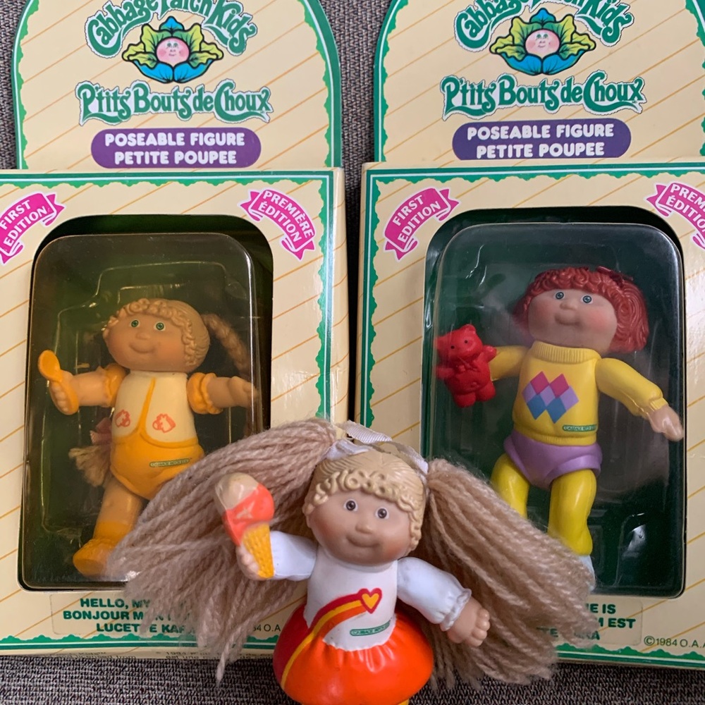Vintage 1984 Cabbage Patch Kids poseable figures